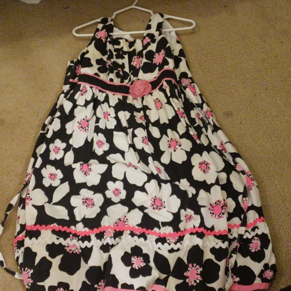 Little girls dress